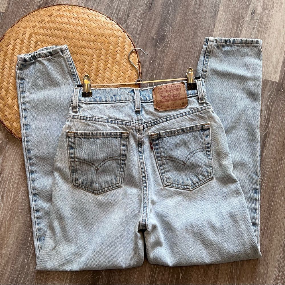 RARE vintage 1990’s Levi’s 521 high rise mom jeans tapered leg women’s size 24